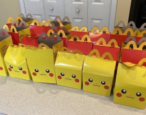 Euforia en redes sociales por las nuevas cartas Pokemón de McDonald’s