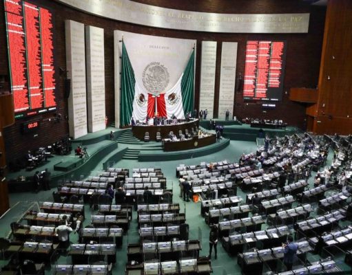 Elimina Morena parte de su estructura directiva en San Lázaro