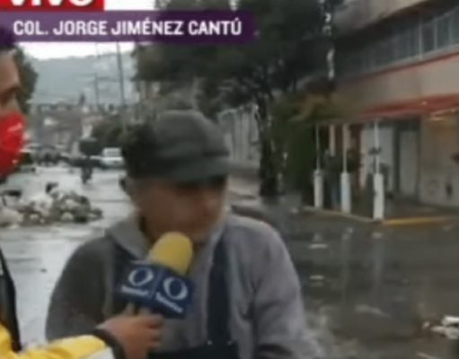 Se vuelve viral tras recibir un zape en plena entrevista Se vuelve viral tras recibir un zape en plena entrevista