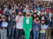 Entrega Romina Contreras 11 mil becas a estudiantes huixquiluquenses