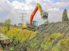 Edoméx refuerza drenajes para prevenir inundaciones en temporada de lluvias El Gobierno del Edoméx realiza limpieza en drenajes para minimizar inundaciones en la próxima temporada de lluvias.