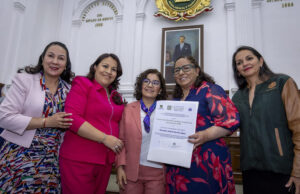 UAEMéx destaca la importancia de la mujer académica en la educación superior El evento conmemorativo en UAEMéx subraya el liderazgo femenino en universidades mexicanas y su impacto en la academia.