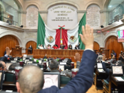 Congreso Mexiquense agiliza trámites de cambio de nombre en 15 días El Congreso del Estado de México aprueba reforma que reduce el proceso de cambio de nombre a la mitad.