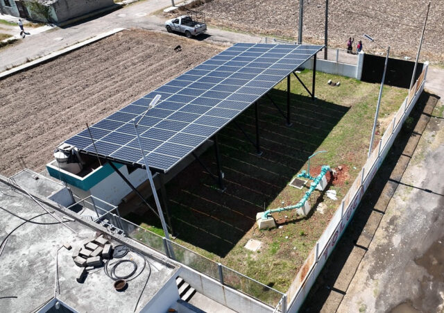 toluca-avanza-en-sostenibilidad-con-energia-solar-en-pozos-de-agua El Gobierno de Toluca implementa energía solar en pozos hídricos para promover la sostenibilidad y reducir costos operativos.