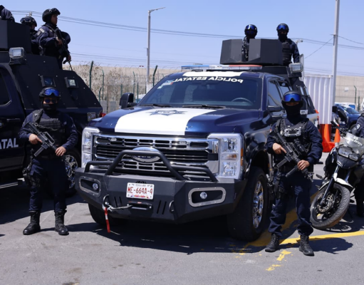 Operativo de seguridad en el Circuito Exterior Mexiquense para el Mundial 2026 Con medidas de seguridad reforzadas, el Circuito Exterior Mexiquense se prepara para el Mundial 2026 en México.