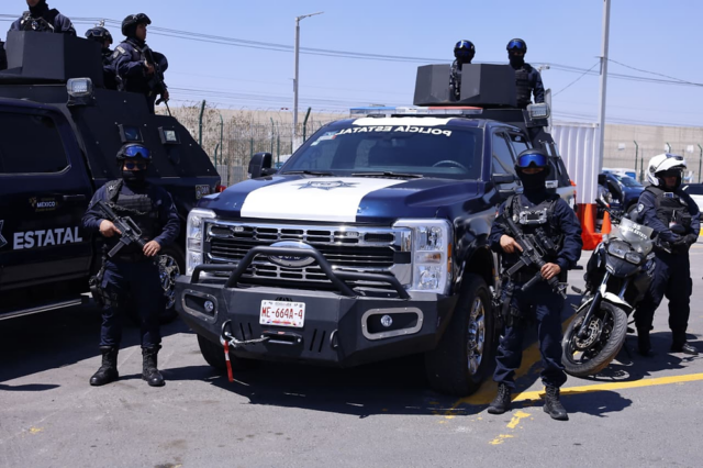 Con medidas de seguridad reforzadas, el Circuito Exterior Mexiquense se prepara para el Mundial 2026 en México.