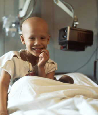 Diputada del PRI propone 800 millones para cáncer infantil en Edomex La diputada María Mercedes Colín propone un fondo de 800 millones de pesos para combatir el cáncer infantil en Edomex.