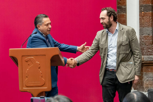 El Tren Interurbano El Insurgente triplica su afluencia, transformando el transporte entre Toluca y CDMX en solo un mes.