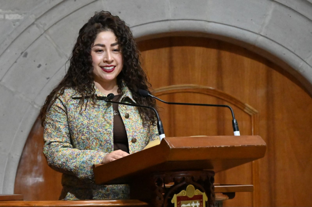 La diputada Sofía Martínez demanda que se implementen comisiones para atender a las poblaciones indígenas en los municipios de México.