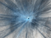 Los secretos de Marte revelados por el Mars Reconnaissance Orbiter Descubre cómo el Mars Reconnaissance Orbiter ha desvelado los misterios del planeta rojo desde su lanzamiento.