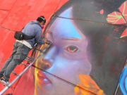 Urban Day en Toluca: Un Festival de Arte y Creatividad Juvenil Cientos de jóvenes se reúnen en el Urban Day de Toluca, celebrando el arte urbano y el muralismo.