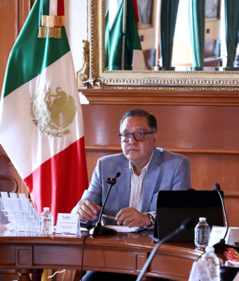 Gobierno municipal refuerza estrategias contra venta de alcohol a menores en Toluca El Gobierno municipal de Toluca intensifica operativos para erradicar la venta de alcohol a menores de edad, promoviendo un comercio responsable.