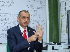 Reconocimiento biométrico: innovación de la UAEMéx que lee venas Descubre cómo la UAEMéx mejora el reconocimiento biométrico a través de tecnología que analiza las venas de las personas.