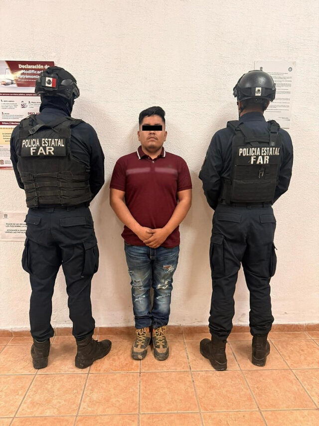 detenido-operador-de-la-fm-en-valle-de-bravo Un operador de la FM fue arrestado en Valle de Bravo con 37 cajas de cigarros y más de 2 millones de pesos en tickets.