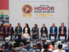 Martha Camacho y Delfina Gómez reconocen a docentes en evento especial La diputada Martha Camacho acompaña a la gobernadora Delfina Gómez en la entrega de reconocimientos a educadores mexiquenses.