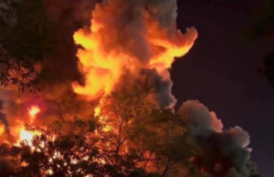 Tragedia en Tabasco: Controlan incendio y lamentan pérdidas humanas Un incendio en Tabasco deja cinco víctimas; las autoridades inician apoyo a familias damnificadas. Los detalles de la tragedia.