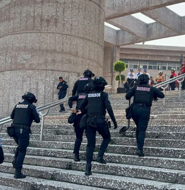 Una llamada anónima provoca la evacuación en el Palacio Judicial de San Lázaro y despliega cuerpos de emergencia.