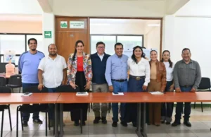 Diez años de lucha cultural ante el gusano barrenador en el sur Javier Cruz solicita apoyo urgente contra el gusano barrenador, resaltando la necesidad de fortalecer la cultura de prevención.