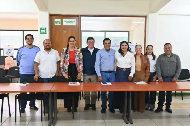 diez-anos-de-lucha-cultural-ante-el-gusano-barrenador-en-el-sur Javier Cruz solicita apoyo urgente contra el gusano barrenador, resaltando la necesidad de fortalecer la cultura de prevención.