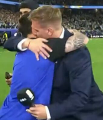 El emotivo abrazo de Lionel Messi que conmovió a Maxi López El gesto de Lionel Messi durante el Mundial 2026 dejó a Maxi López visiblemente emocionado. Descubre el trasfondo de este abrazo.