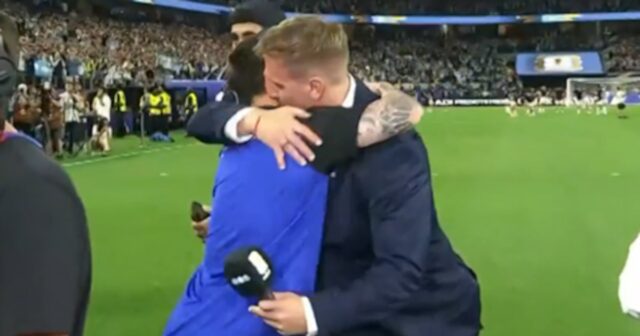El gesto de Lionel Messi durante el Mundial 2026 dejó a Maxi López visiblemente emocionado. Descubre el trasfondo de este abrazo.
