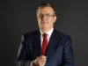 Ebrard asegura la continuidad del T-MEC en el contexto actual Ebrard reafirma su compromiso con el T-MEC, manteniendo la estabilidad económica y la cooperación entre México, Estados Unidos y Canadá.