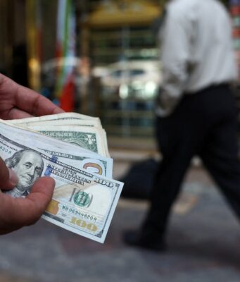 Expectativas cambiarias del dólar para el segundo semestre de 2026 Analizamos las proyecciones del dólar tras su reciente alza de casi 5% en junio de 2026.