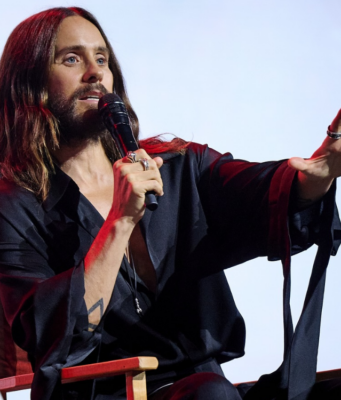 Jared Leto enfrentará acusaciones de abuso sexual en documental de la BBC La BBC presentará un documental que revela acusaciones de abuso sexual contra Jared Leto por varias mujeres.