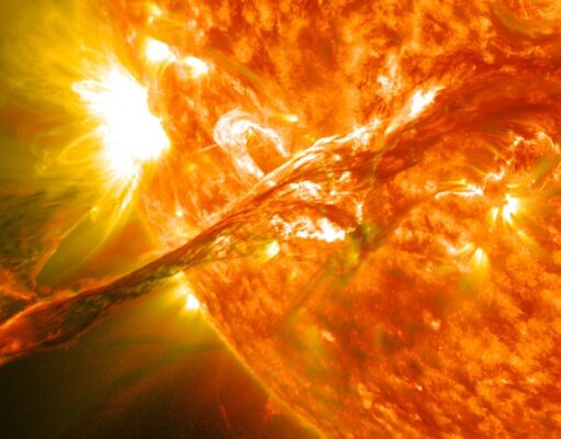 Fuerte llamarada solar de categoría X alerta a expertos en tecnología Una poderosa llamarada solar de categoría X ha encendido las alarmas entre especialistas en astronomía y tecnología.