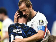 Harry Kane reflexiona sobre la derrota ante Argentina y Messi en Inglaterra Tras la caída ante Argentina, Harry Kane ofrece una autocrítica sincera y destaca el legado de Messi.