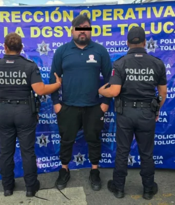Detención de conductor vinculado a cristalazos en Toluca Autoridades anuncian la captura de un individuo relacionado con robos a vehículos en Toluca. Descubre los detalles de esta operación.
