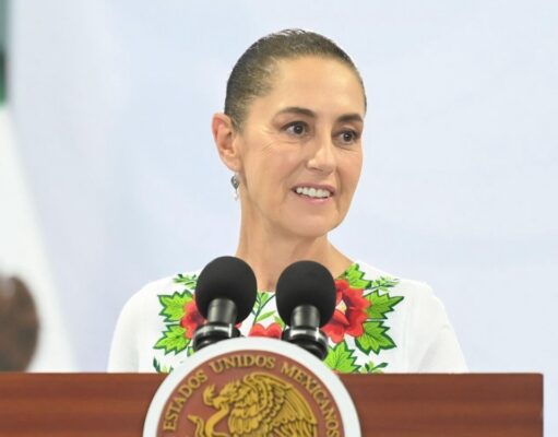 Sheinbaum Pardo anuncia su asistencia a la final del Mundial La jefa de gobierno Sheinbaum Pardo viajará a Estados Unidos para asistir a la final del Mundial y regresará a México el lunes.