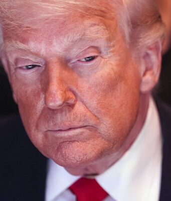 Jueza anula acuerdo fiscal de Trump y sanciona a sus abogados Un nuevo fallo judicial anula el acuerdo fiscal que intentó proteger a Trump de auditorías futuras.
