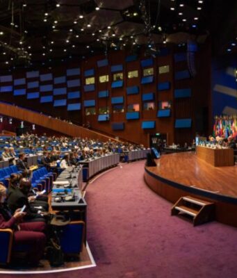 Venezuela decide retirarse de la Corte Penal Internacional por sesgo institucional Venezuela anuncia su salida de la Corte Penal Internacional, señalando un sesgo institucional que afecta la justicia.