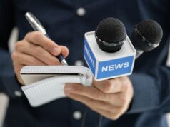 Artículo 19 advierte sobre la amenaza de una policía de la verdad Una nueva crítica de Artículo 19 señala el peligro de un control sobre la veracidad de los contenidos en medios.