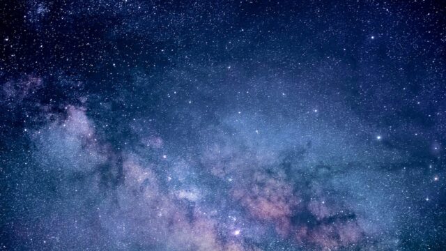 Descubre los cuatro fenómenos astronómicos que llenarán el cielo el 12 de agosto: alineación, eclipse y más.