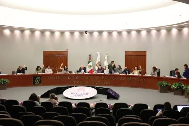 El IEEM ha aprobado acuerdos clave para el desarrollo del proceso electoral en el Estado de México que definirán su rumbo.