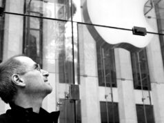 Tim Cook y John Ternus rinden homenaje a Steve Jobs en su aniversario Recordamos a Steve Jobs a 15 años de su fallecimiento, un ícono de la innovación y la tecnología. Aquí su legado emocional.