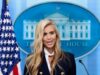 Zacharia Trump reconoce que reprobó el examen de abogacía La nueva jefa de prensa de Trump, Zacharia, admite que no aprobó el examen de abogacía, generando controversia.